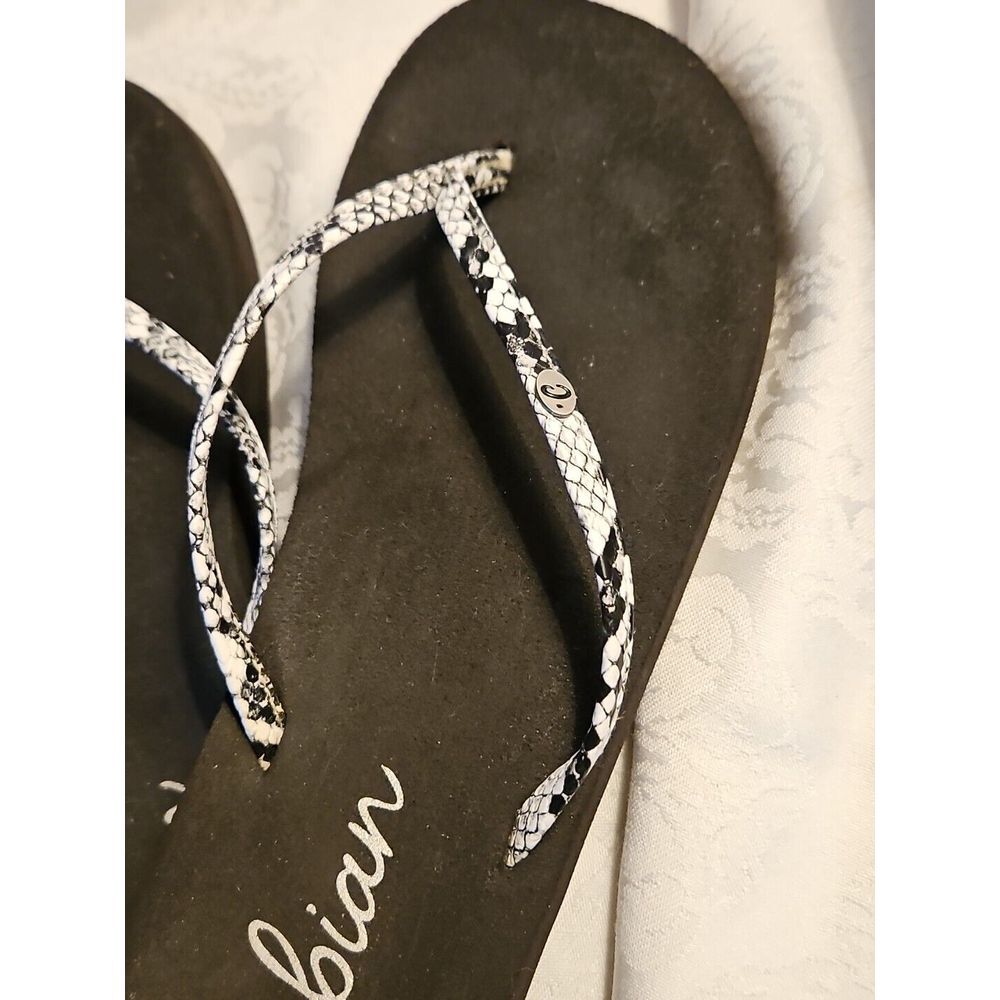 Cobian Nias Bounce Flip Flops Black White‎ SNAKE Sandals Sz 7.5